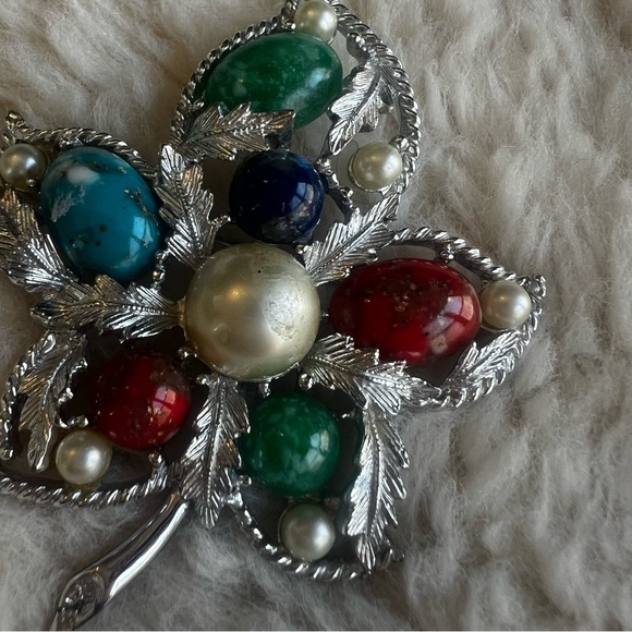 Sarah Coventry Vintage Silver Toned Leaf Brooch - Picture 4 of 13